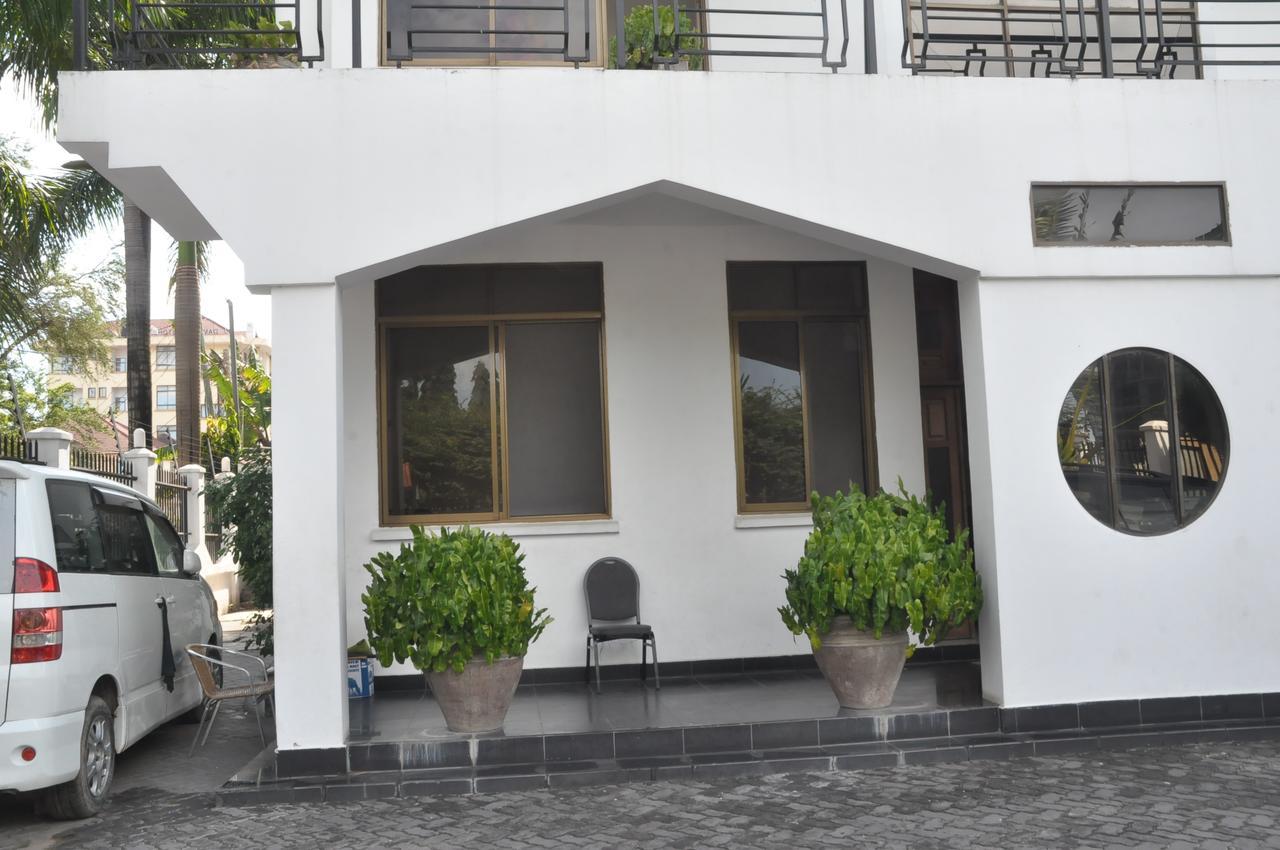 Hotel de Mag  Dar es Salaam Exterior foto